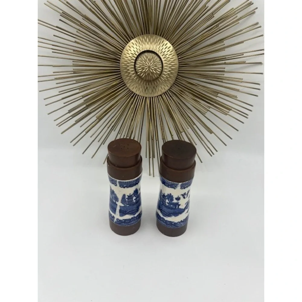 Vintage Blue Willow Ceramic Salt & Pepper Shakers set MCM Japan